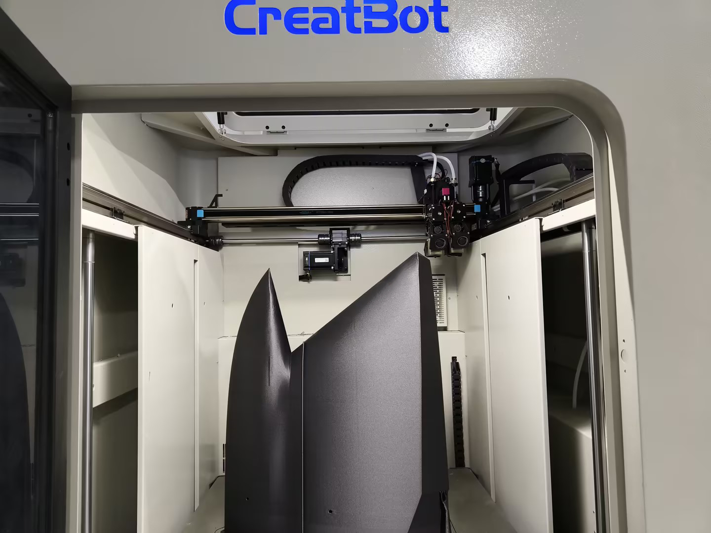 STエンジニアリング・ランドシステムズ社、CreatBot D1000 Pro HSで水中潜水艦機器の研究開発を加速